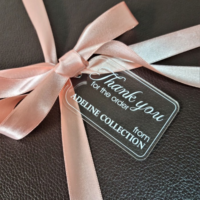 

Label Akrilik Berkualitas Premium untuk Produk Anda - Choice Maker