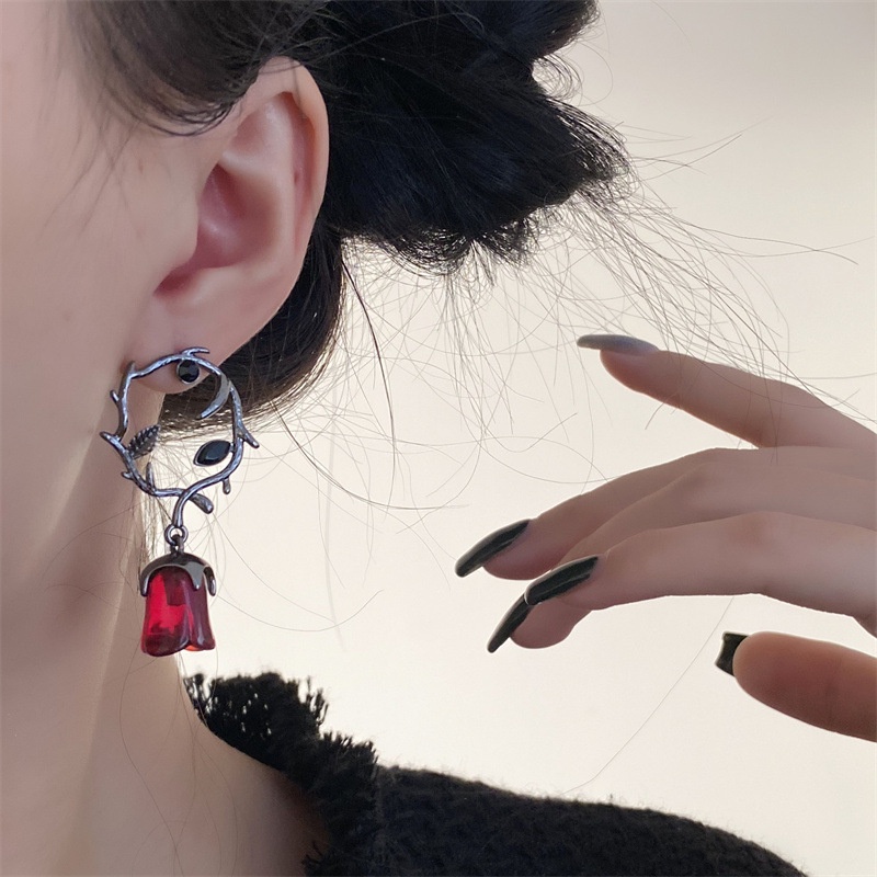 Briars Aksesoris Anting Mawar Merah Harajuku Versi Korea