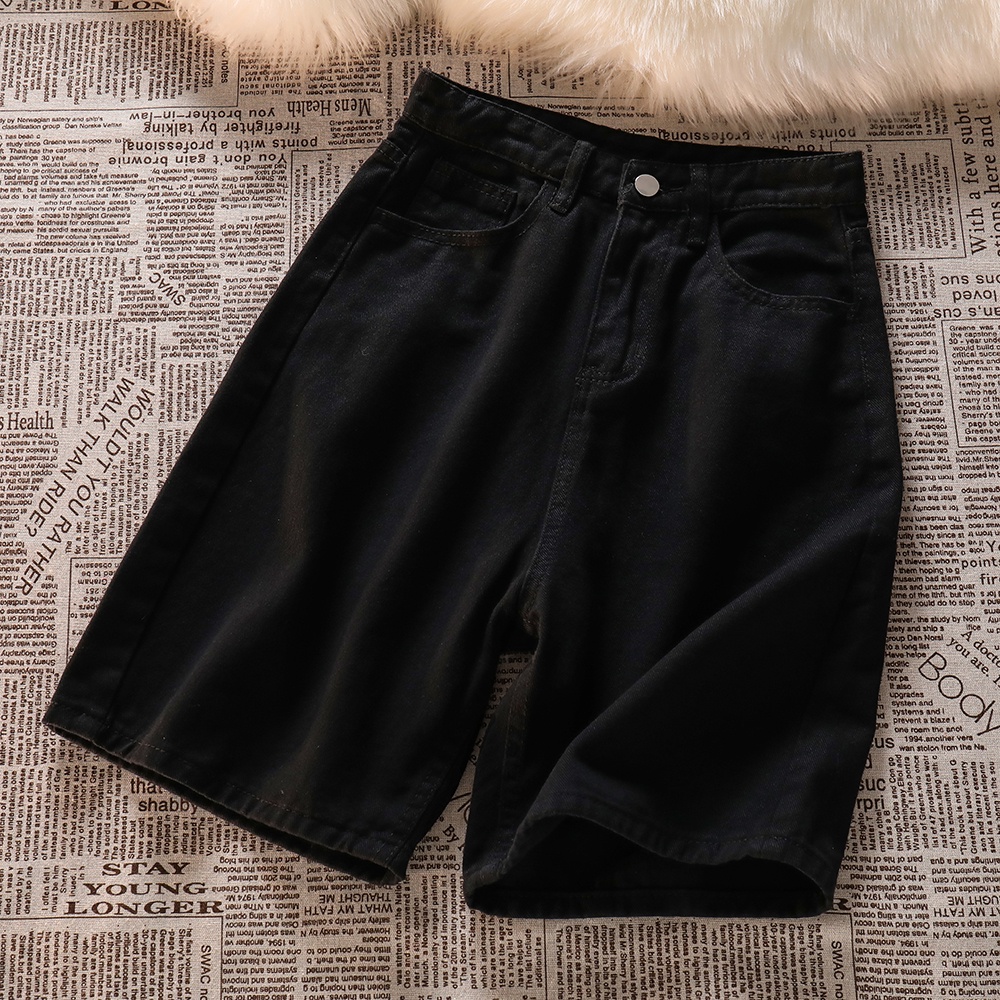 Putih / Hitam Highwaist Loose Celana Pendek Jeans Wanita Polos