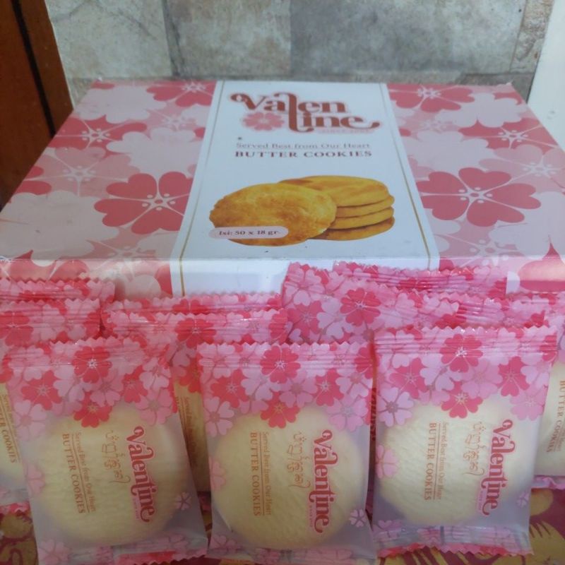 

Butter cookies valentine khas Bali per 1 pcs bijian satuan per biji oleh oleh kue