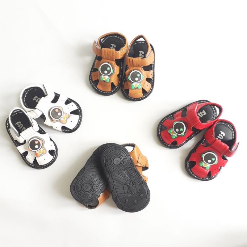 Sepatu Bunyi Bayi /Sepatu Belajar Jalan/Astro Sound Shoes