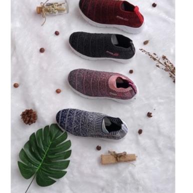 Recomended SEPATU KAOS KAKI/SEPATU KEREN/SEPATU SNAKRES/SEPATU OLAHRAGA/SEPATU JALAN-JALAN/SEPATU RU