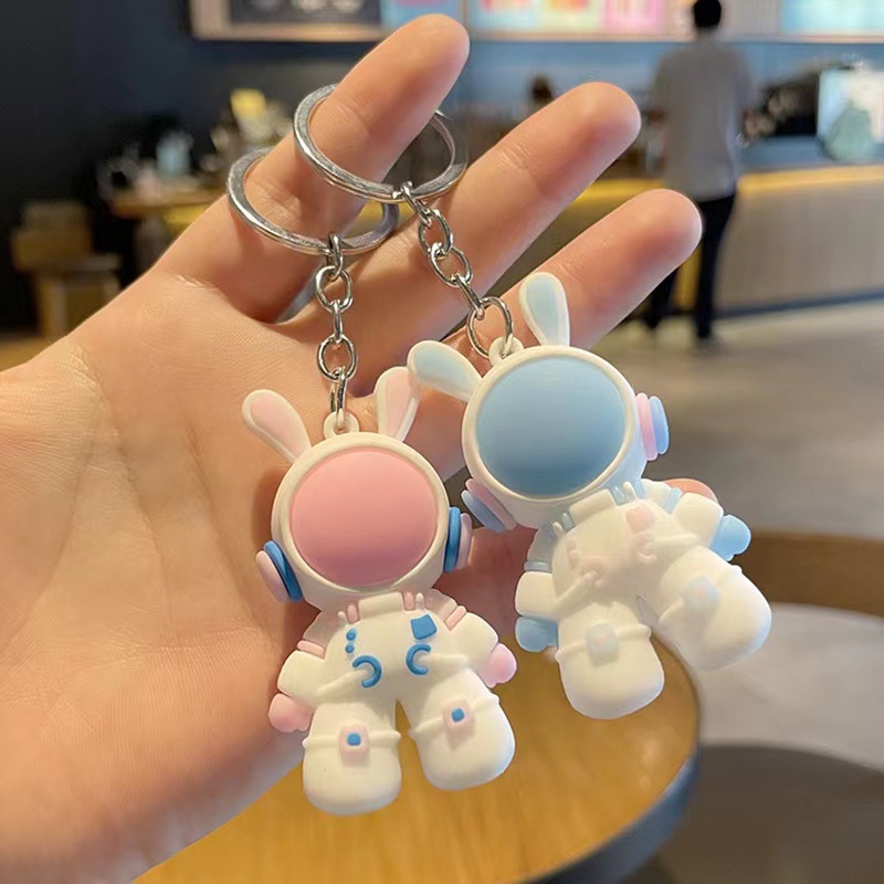 Fashion Kawaii Astronot Luar Angkasa Bunny Boneka Gantungan Kunci Untuk Wanita Pria Lucu Ransel Liontin Aksesoris Pasangan Hadiah Mobil Key Ring