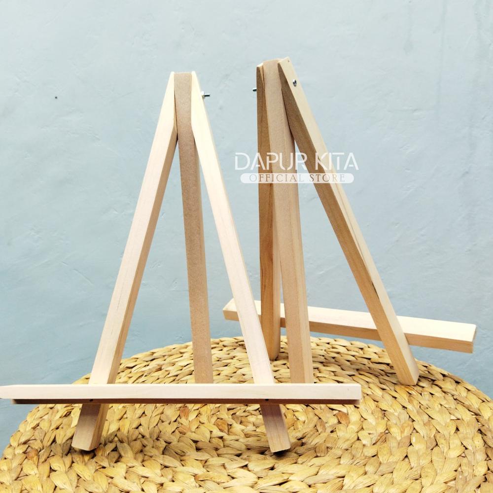 

D22 Mini Standing Foto / Mini Easel / Stand Lukis Bahan Kayu Mahoni 2 Ukuran HOT ↱
