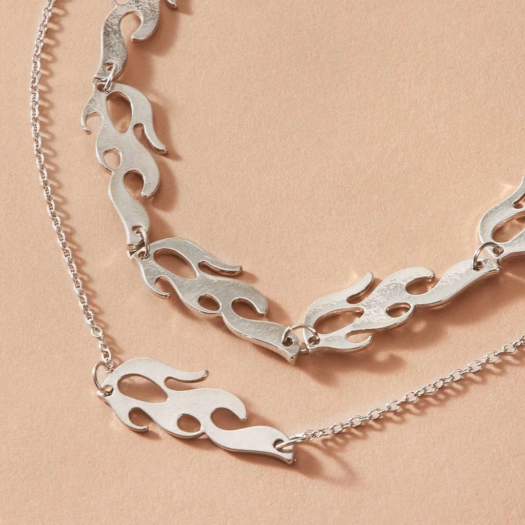 Trendsetter Gaya Gothic Gelap Hip-hop Api Double-layer Rantai Klavikula Kalung Liontin Kepribadian Punk