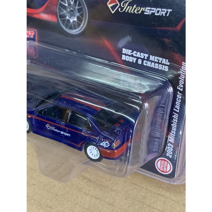 Johnny Lightning 2003 Mitsubishi Lancer Evolution Intersport