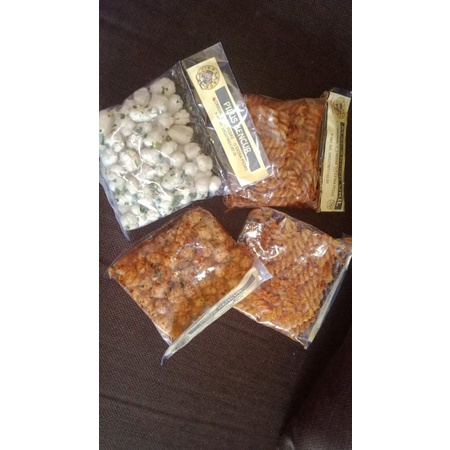 

makaroni, pilus