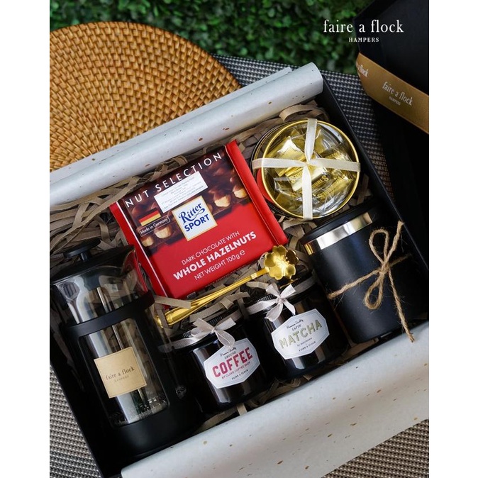 

Spesial Valentine Day Kado Valentine Hampers Cowok Ulang Tahun Wisuda Anniversary