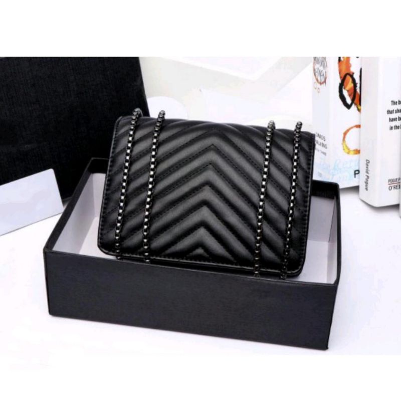 Tas selempang Cewek_Tas Sling bag Selya_Tas Selempang Tali Rantai_Tas wanita fashion_Tas wanita Kekinian _Tas paket _sling bag import