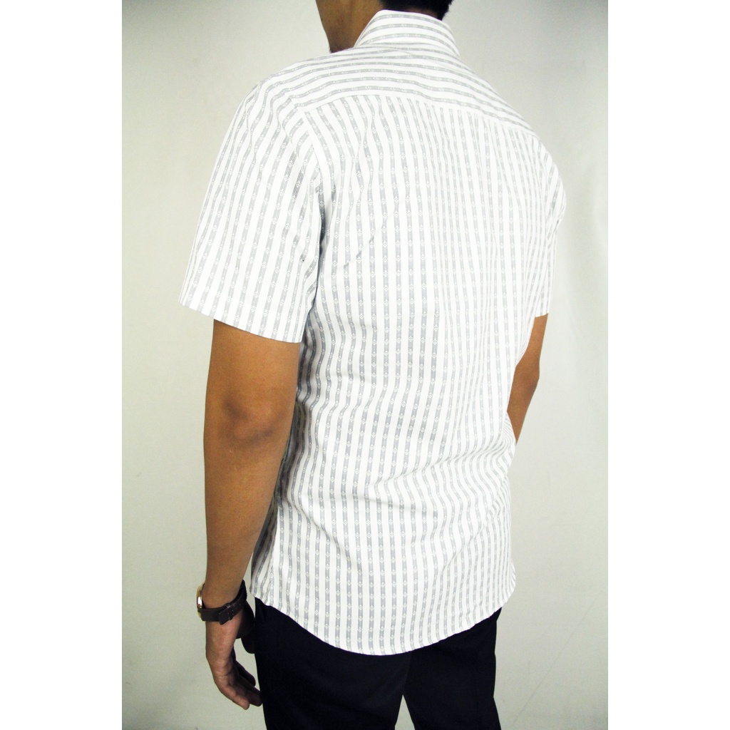 Kemeja Pria Formal Slimfit Maginot Lengan Pendek Putih Motif Salur Hitam 11 | Kemeja Kantor/Kerja