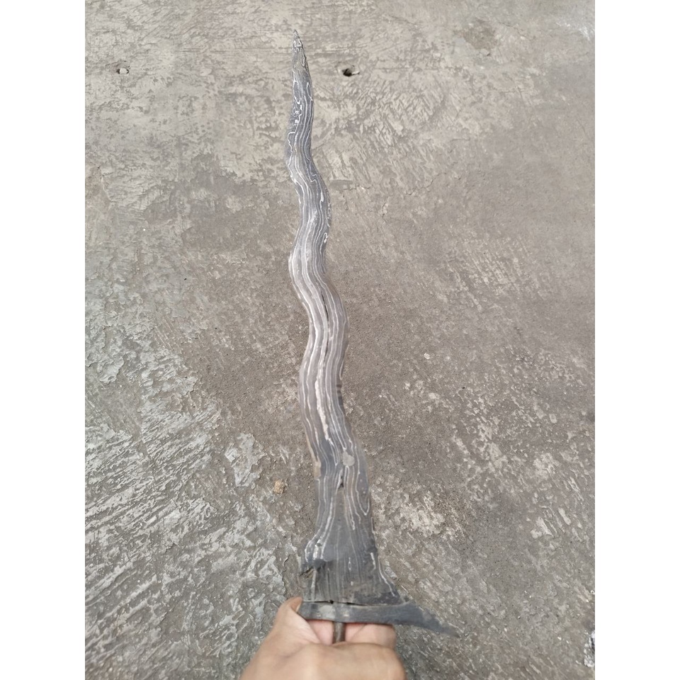 Keris Kamardikan Pamengkang Jagad Luk 7