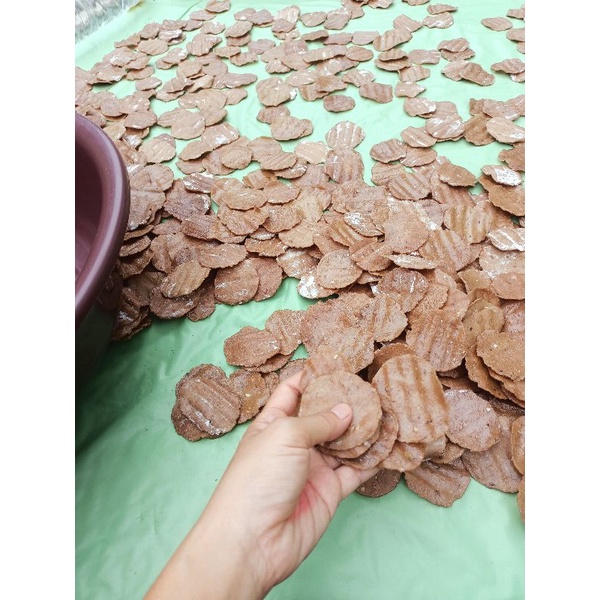 

kemplang bantet nut mentah