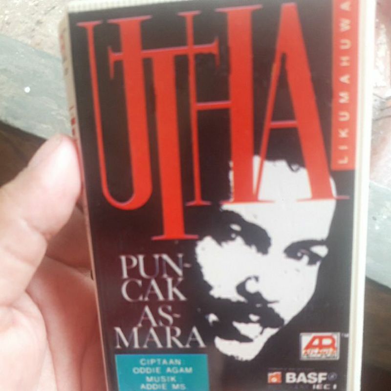 kaset utha likumahua  puncak asmara