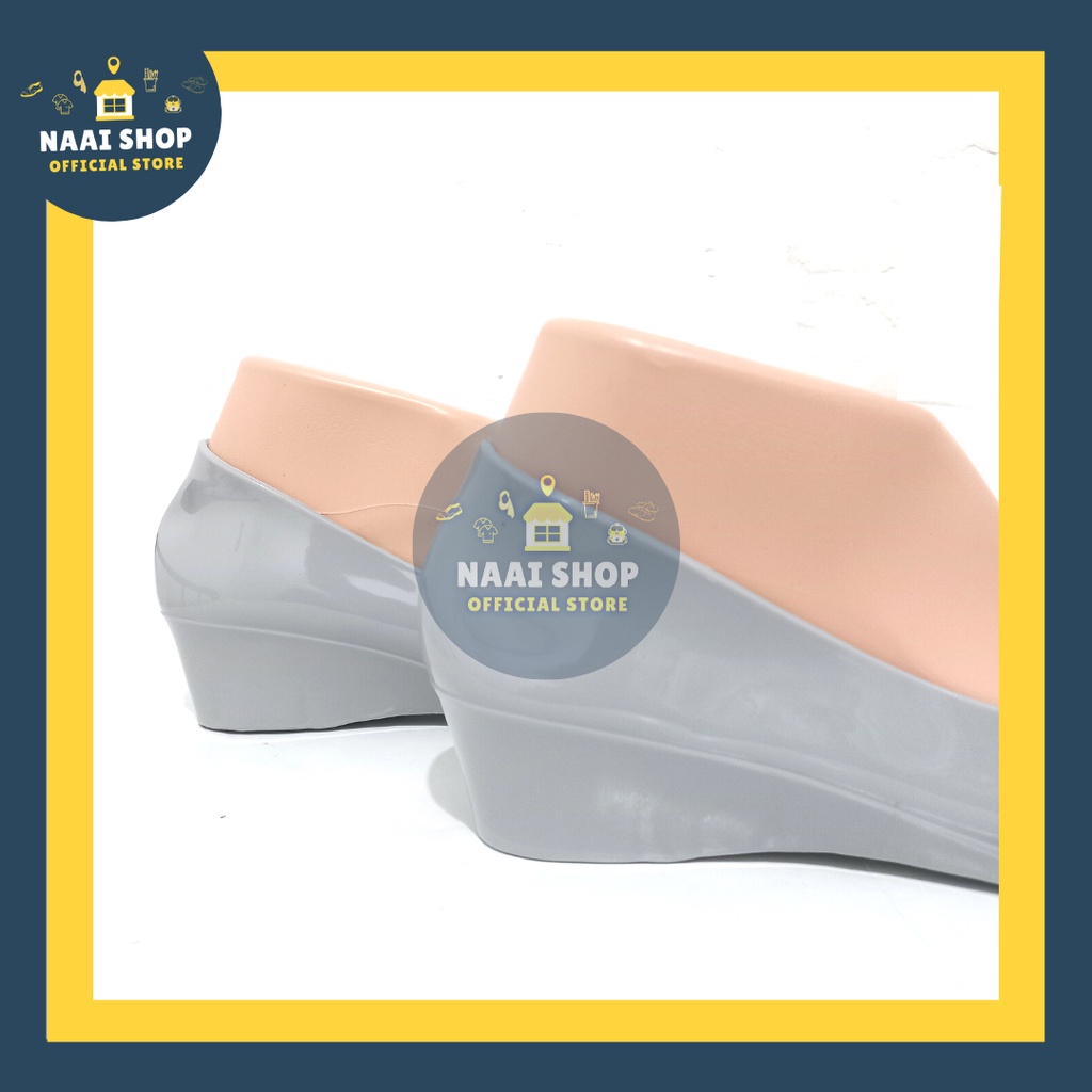 Sepatu Wedges Wanita Polos Kilau Size 36-40 Heels Sedang -+ 4 CM Jelly Shoes Soft Color Glosy Slip On Kerja Kuliah Sekolah Terbaru Selop Bahan Karet Kasual Korea Style Kekinian Slop Formal Cewek Import Premium Murah Pantofel Terlaris Jinjit Mokaya 805 Naa