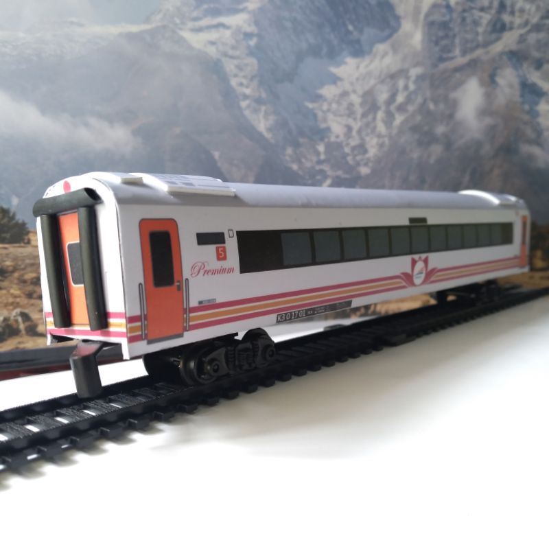 Kereta Api Indonesia | Premium | Mainan Miniatur bisa join Rail King | Skala HO 87