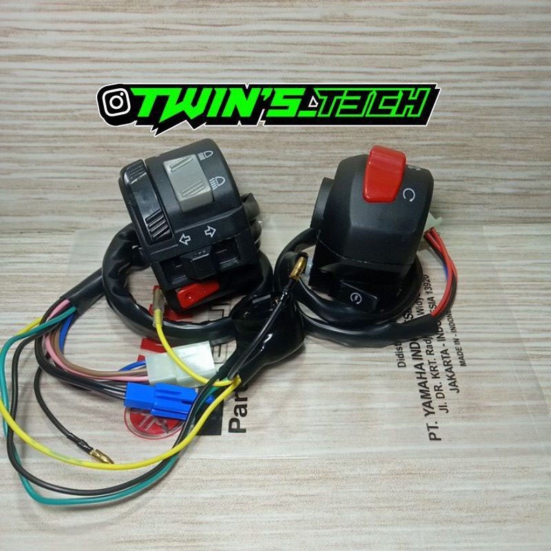 Saklar Set Kiri dan Kanan Motor Yamaha Vixion Old Saklar Set Vixion Lama Vixion Old Holder