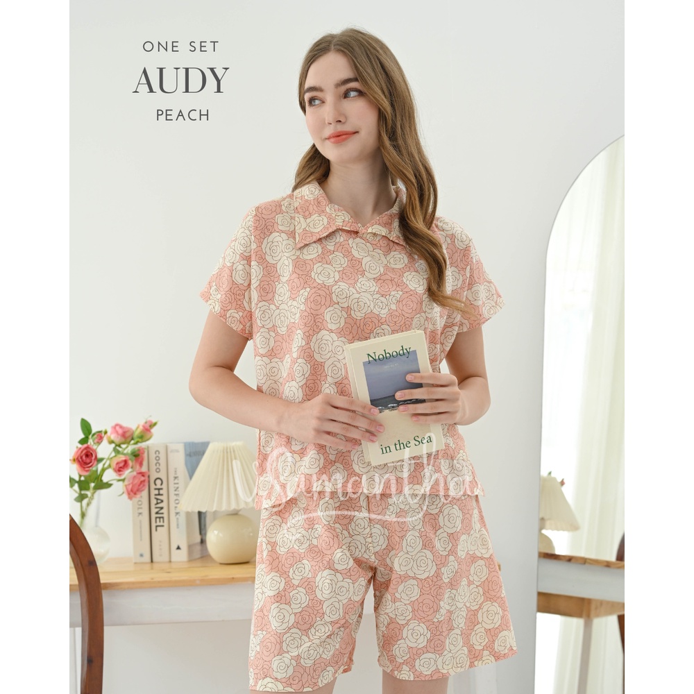 One Set Piyama / Pajamas Crop Motif Audy Peach