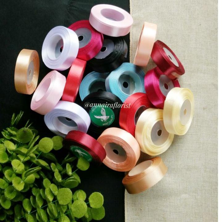 

PRODUK KEREN Y32 Pita satin 2cm panjang 25 yard ⍈