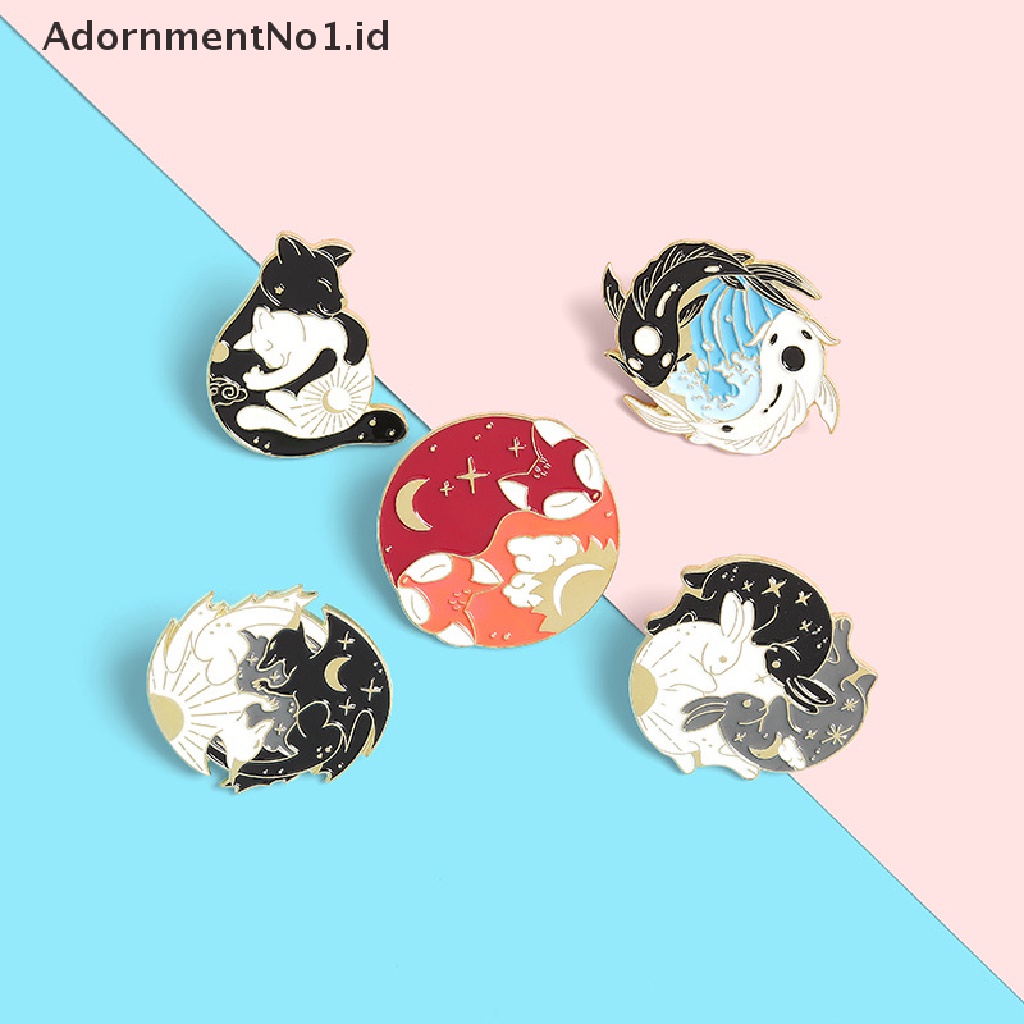 [AdornmentNo1] Enamel Pin Peluk Hewan Kerah Pin Malam Dan Hari Lencana Hitam Putih Kelinci Rubah Bros Tas Pakaian Lapel Pin Lencana Hewan Perhiasan Hadiah [ID]