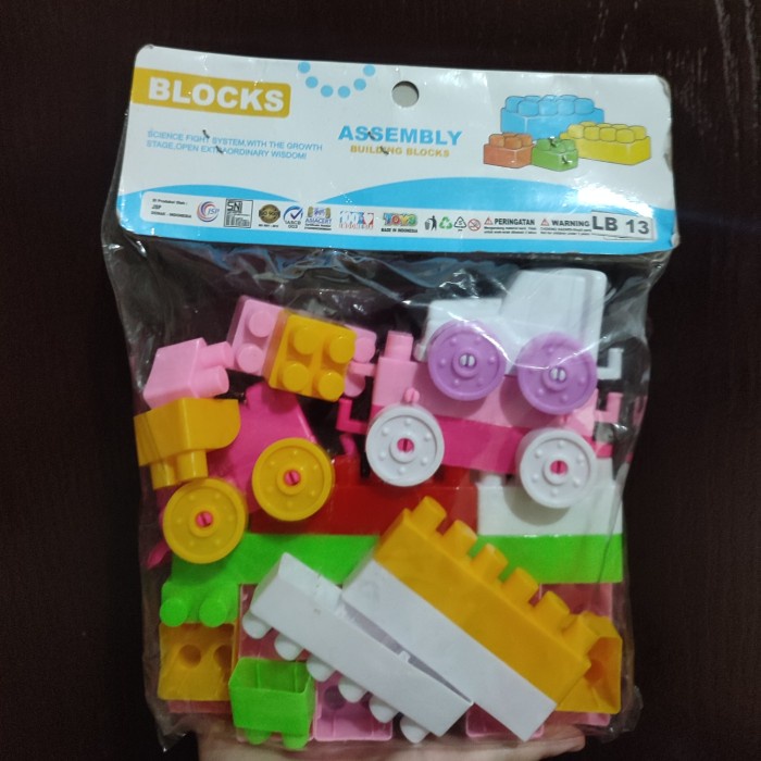 Mainan Edukasi Block Anak - Blok Balok Susun Model Kereta / Truk