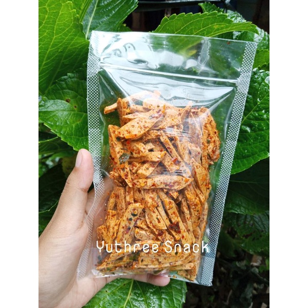 

Basreng Pedas Daun Jeruk 100 gr Baso Goreng Kriuk Basreng Stick