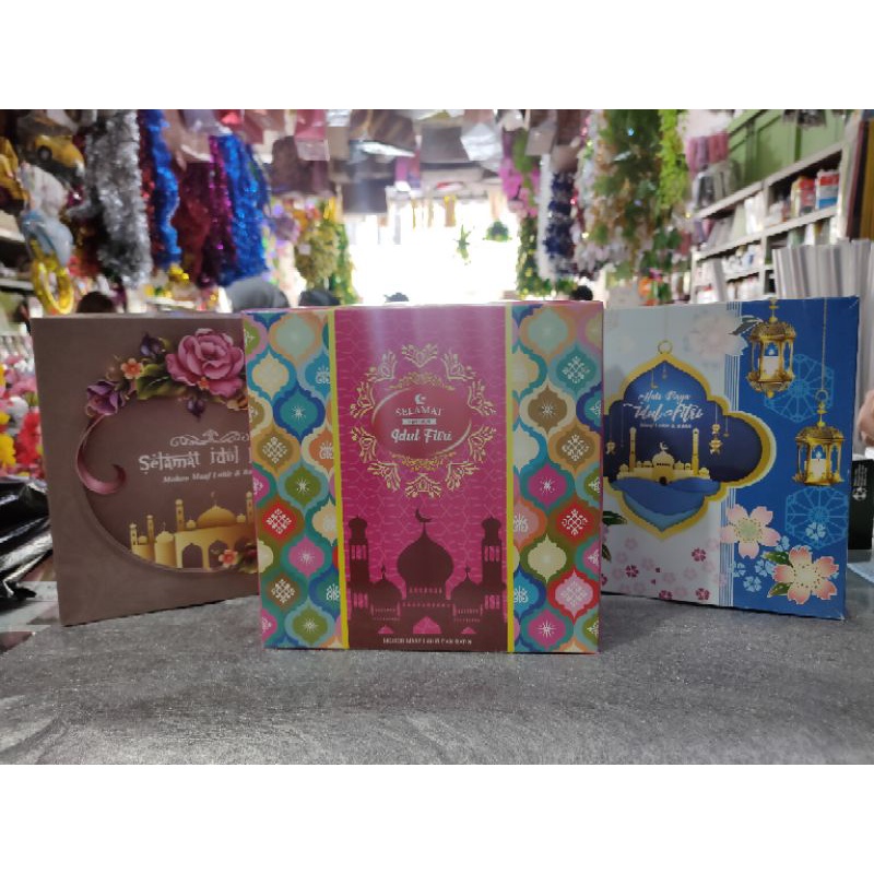 

Dus Idul Fitri / Dus Bolu Idul Fitri / Dus Lebaran / Box Ied Mubarak / Packaging Ied Mubarak