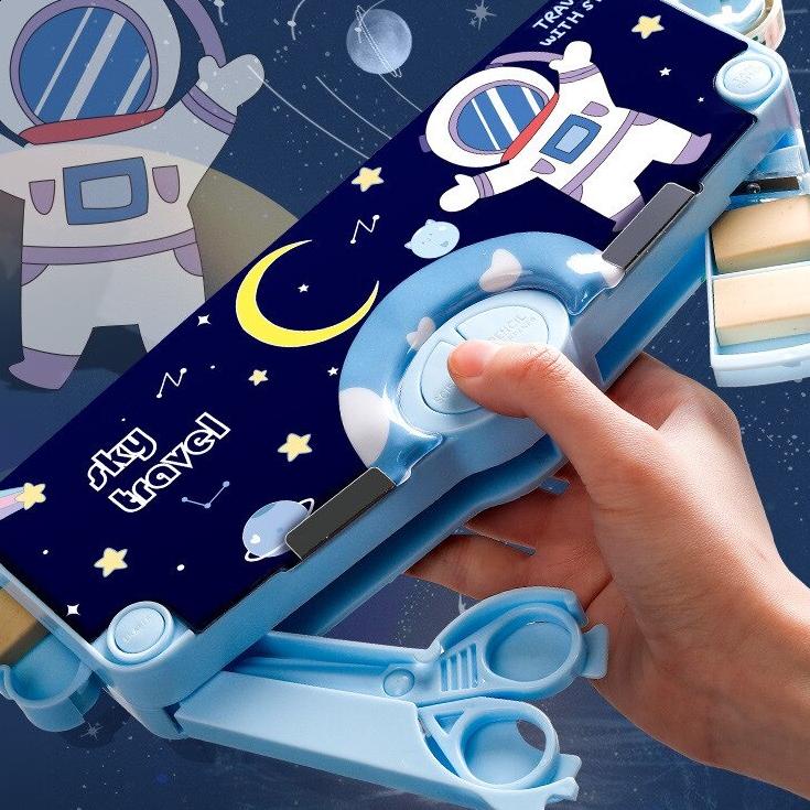 

Baru Datang Kotak Pensil Pola Kartun Lapisan Ganda Tunggal dengan Rautan Kapasitas