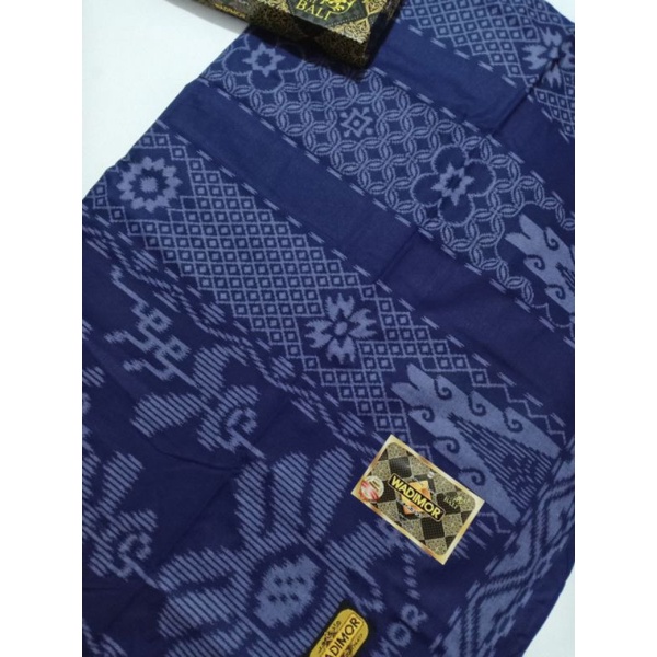 Sarung Tenun Wadimor Bali