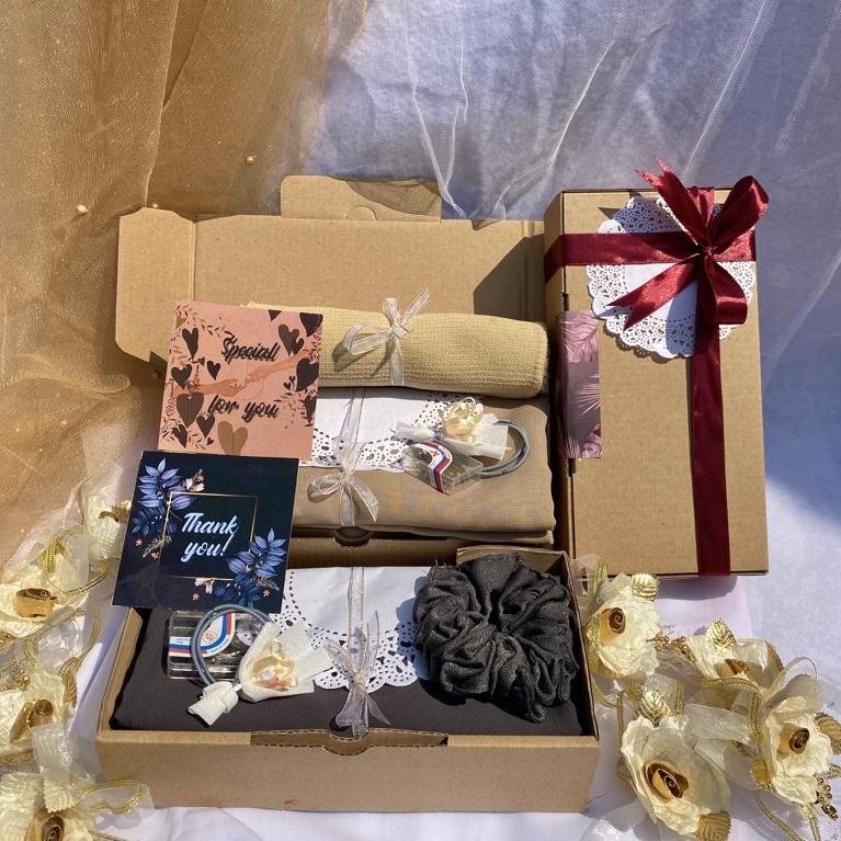

K96 Hampers hijab bella square / Hampers / Gift box / Kado A FLASH SALE ㅐ