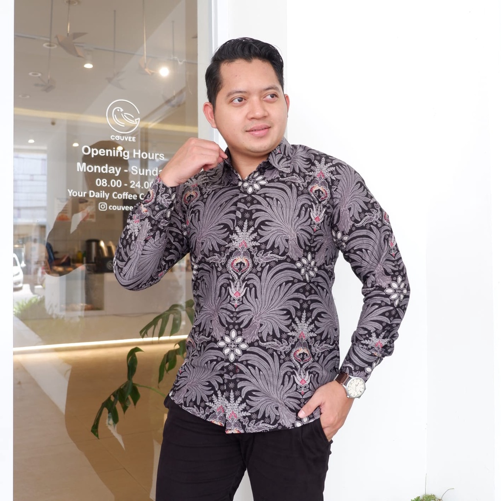 PADI HITAM Kemeja Batik Pria Premium Warna Hitam Lengan Panjang Lapis Furing FULL BADAN Batik Solo Asli