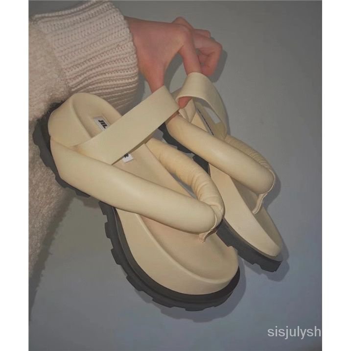 #Sisjuly# Sandal Wanita Fashion Roti Krim Bawah Tebal Sepatu Roti Jepit Sandal Jepit Kaki