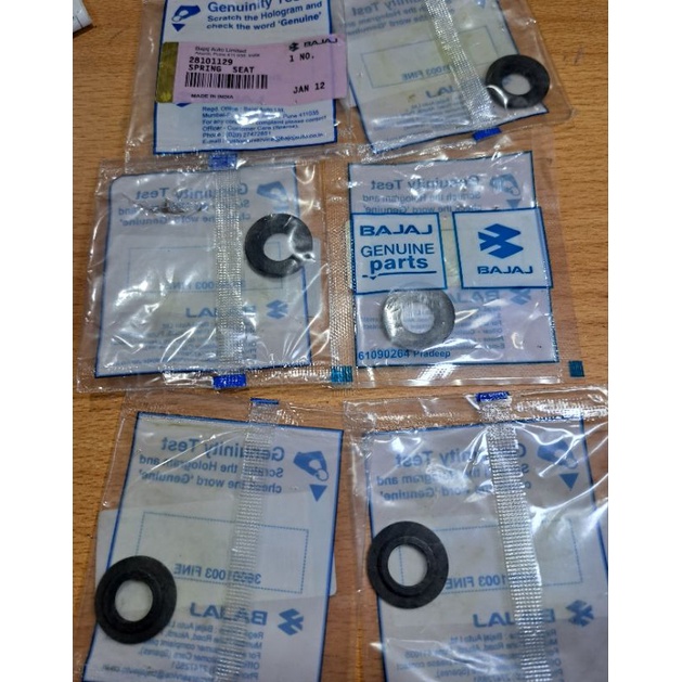 Retainer Valve Spring Topi klep BAJAJ PULSAR 135 LS ORIGINAL