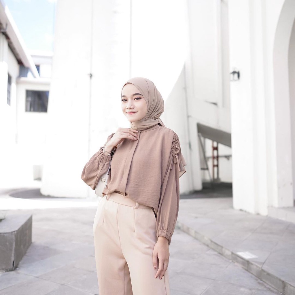 SANI TOP BLOUSE CRINCLE // HEKSA KEMEJA SERUT SETENGAH LENGAN