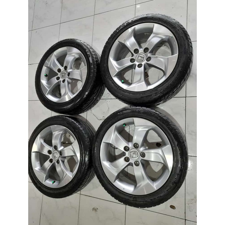 Ready Velg Mobil Bekas murah Standar HRV Ring 17 Lubang 5  SILVER + 215 50