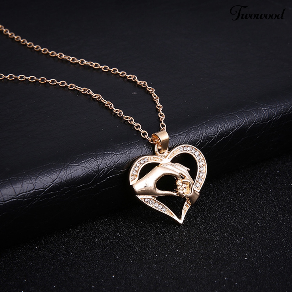 Twowood Liontin Kalung Rantai Salib Electroplating Shiny Geometris Perhiasan Leher Dekorasi Tahan Luntur Wanita Sederhana Hati Klavikula Kalung Aksesori Pakaian