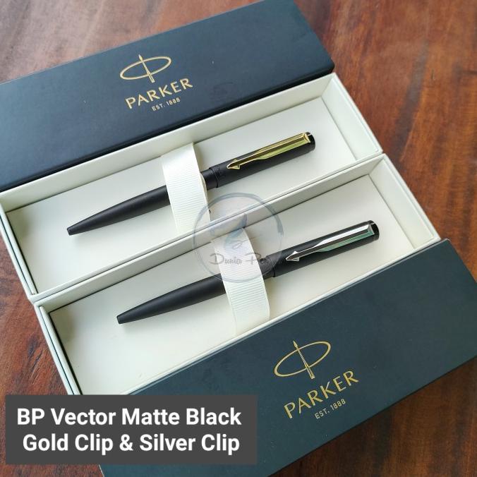 

Pen Parker Vector Original, Matte Black Gold Trim & Chrome Trim