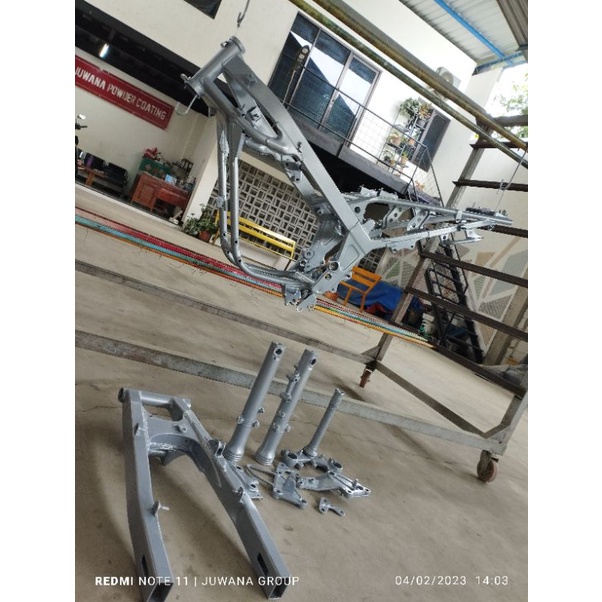 (JPC) Serbuk/Bubuk Cat Silver Powder Coating 1kg