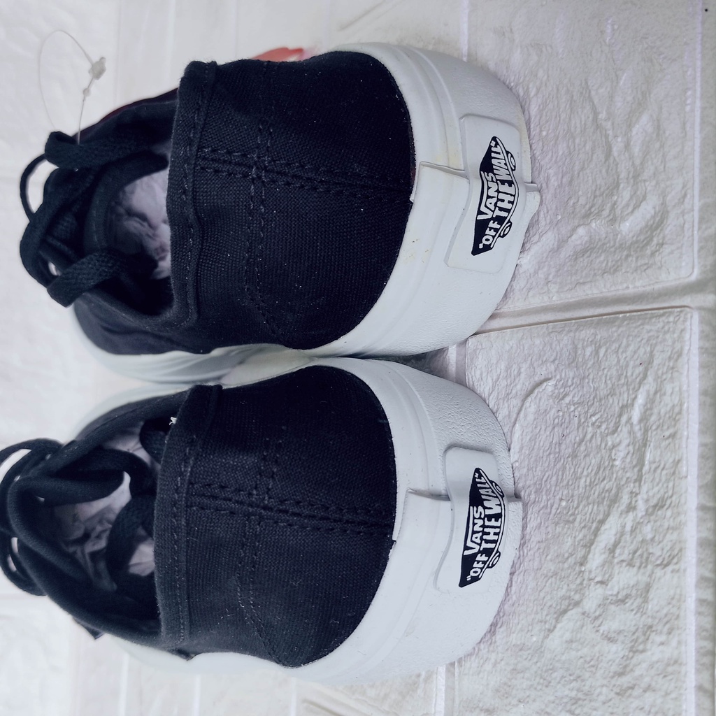Sepatu Import Autentic Premium classic Basic Black White Pria Wanita Keren Berkwalitas Casual HitamSneakers