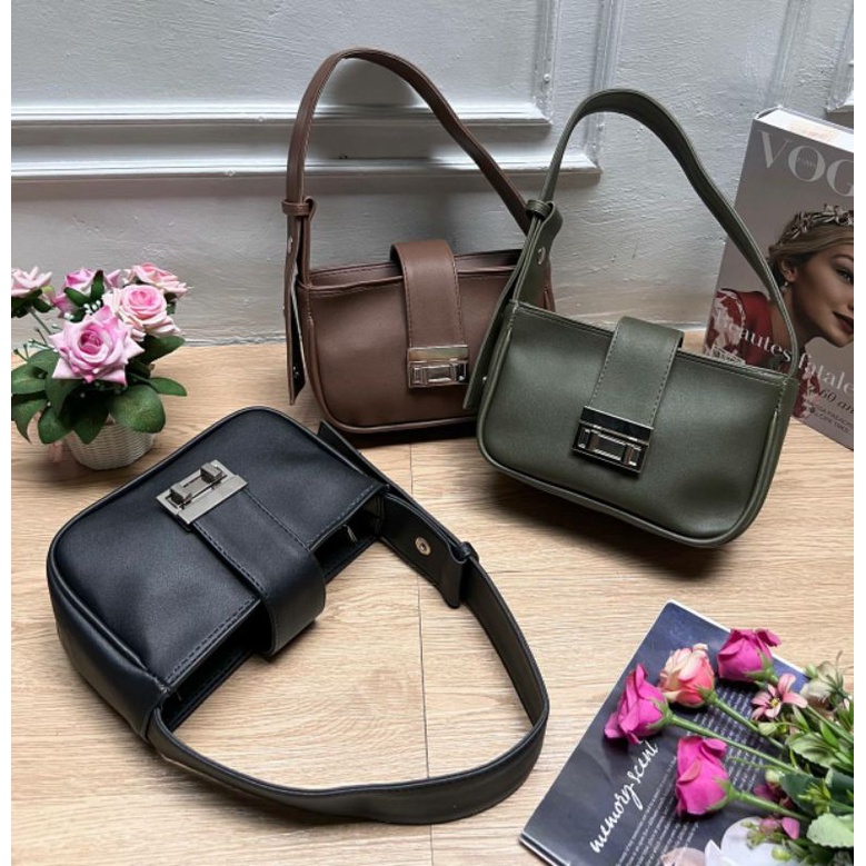 Tas kancing viola