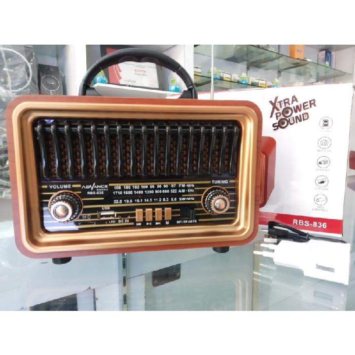 RADIO PORTABEL ADVANCE RBS-836