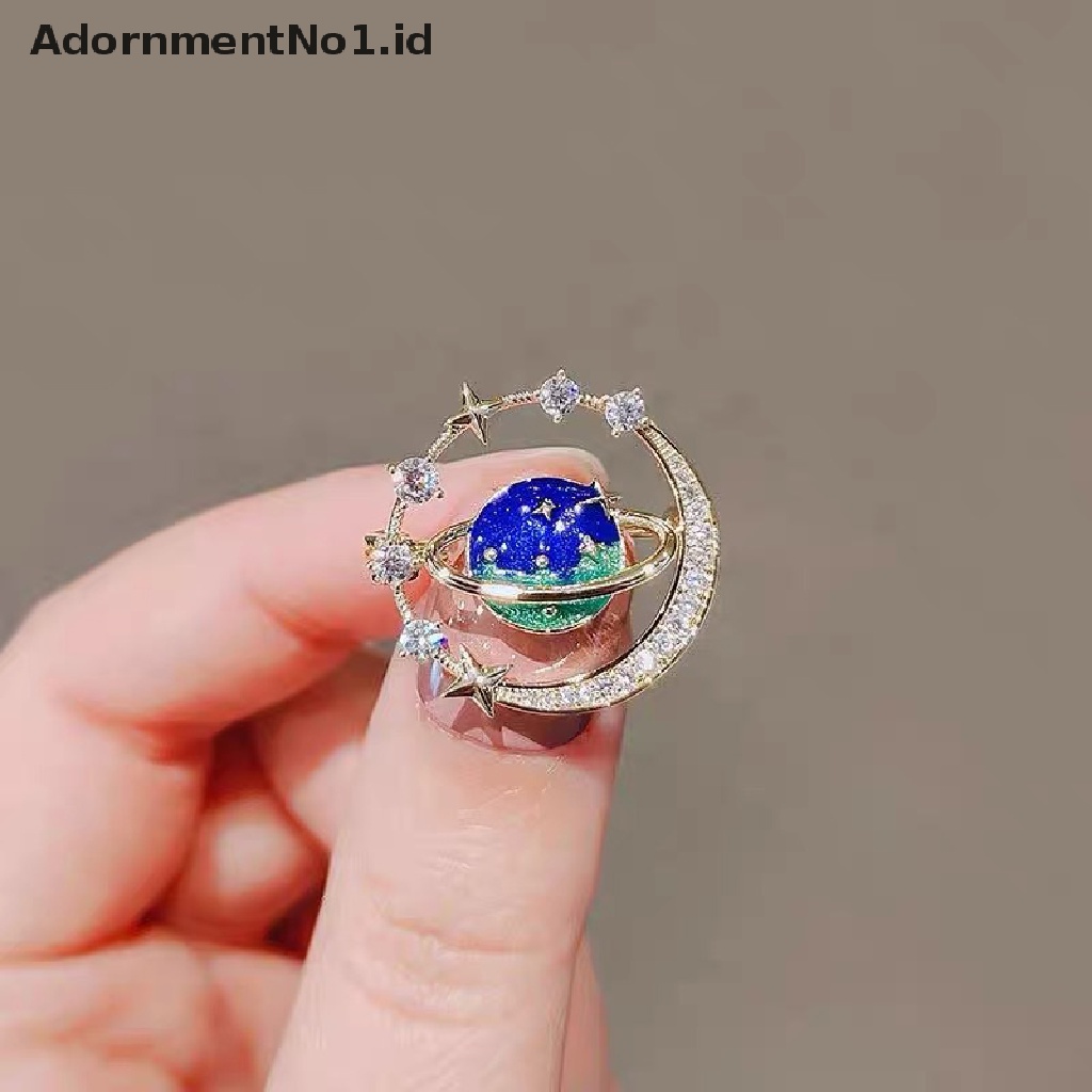 [AdornmentNo1] Lucu Bumi Bulan Bintang Bros Planet Biru Anti Liar Pin Jas Syal Bros Enamel Korsase Pin Perhiasan Hadiah [ID]