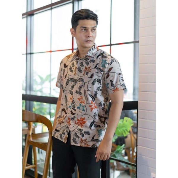 0TERBARU Kemeja Batik Pria Lengan Pendek CIREBONAN Hem Baju Batik Pria Lengan Pendek