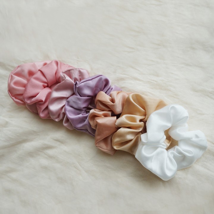 SCRUNCHIE SATIN silk ikat rambut wanita Scrunchie Karet Rambut Korea