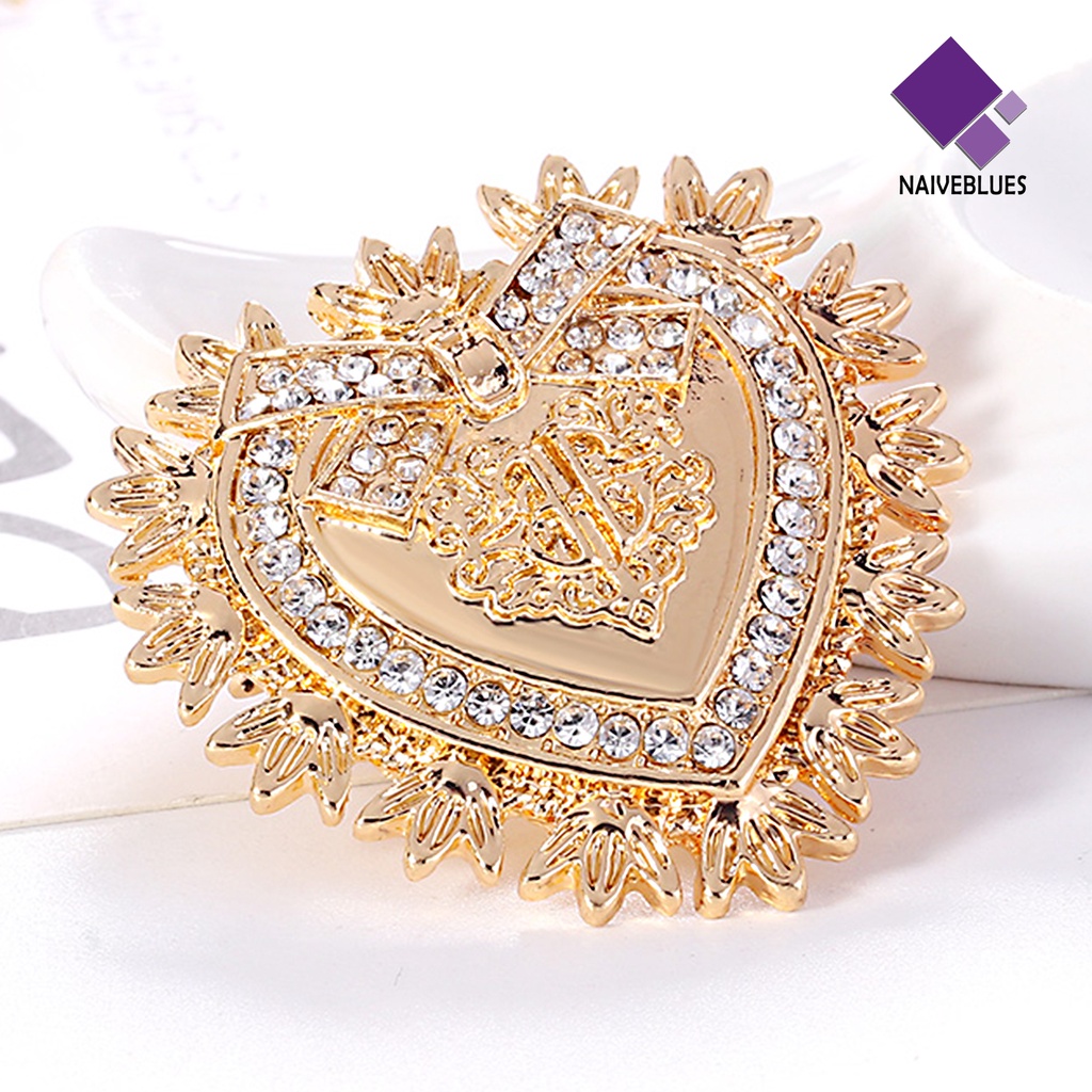 &lt; Naiveblues &gt; Lapel Pin Pakaian Elegan Portable Cinta Hati Mata Hias Berlian Imitasi Pin Untuk