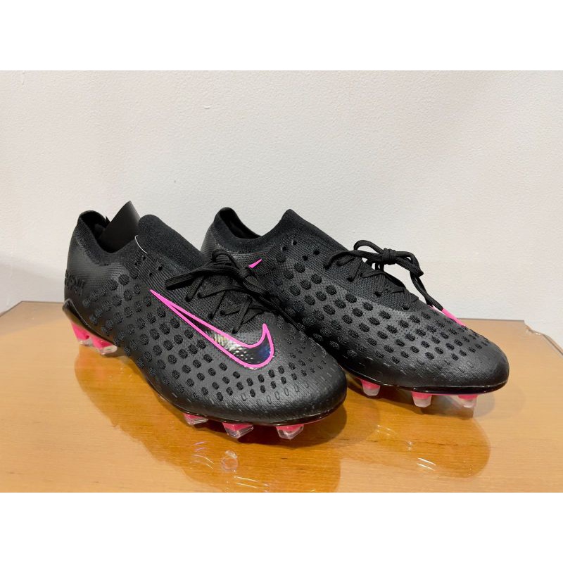 Sepatu Bola Nike Phantom Ultra Venom Black/Pink Blast