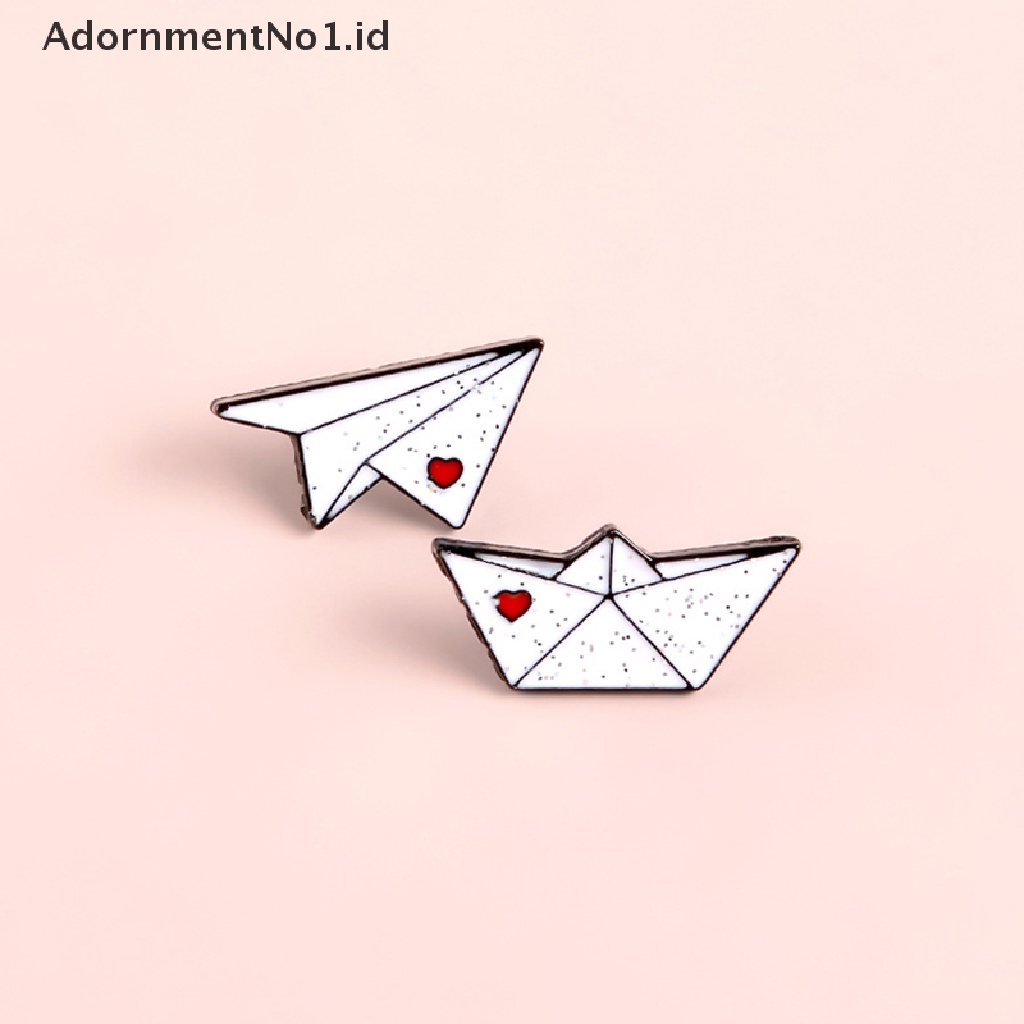 [AdornmentNo1] Pesawat Kertas Perahu Enamel Pin Cinta Bros Lapel Pin Baju Tas Pesawat Feri Lencana Mini Perhiasan Hadiah [ID]