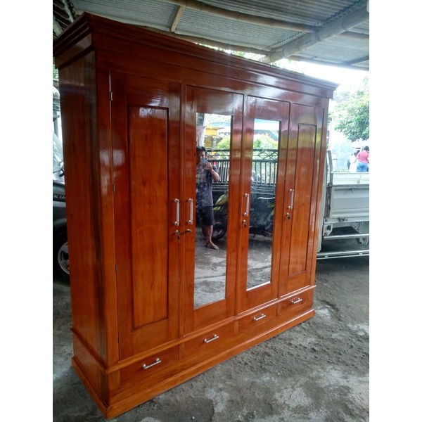 ALMARI 4 PINTU KAYU MAHONI LEMARI PAKAIAN KAYU KOKOH