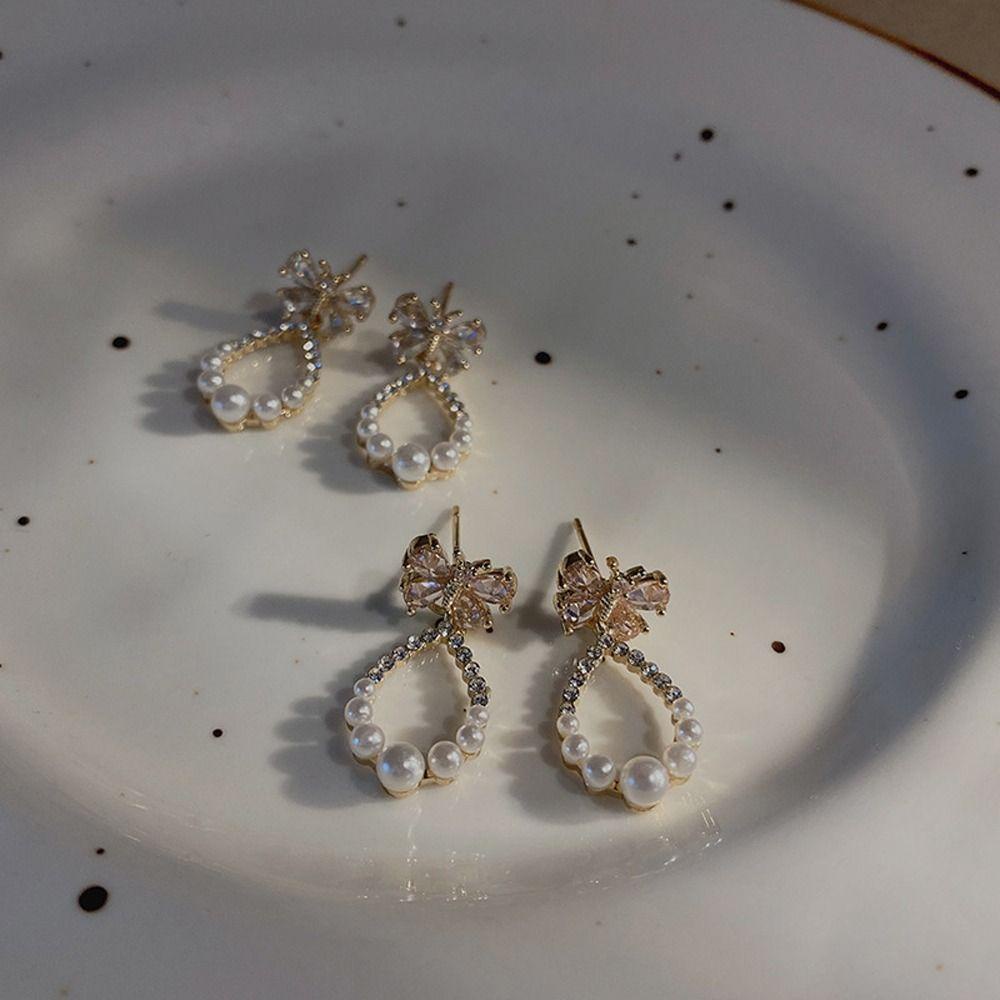 MXBEAUTY Wanita Anting Pesona Manis Indah Mutiara Perhiasan Fashion Niche Desain Gadis Hadiah Temperamen Zirkon Gaya Korea Menjuntai Earrings