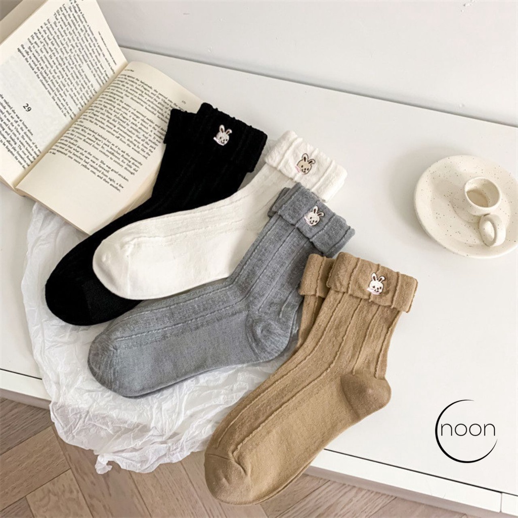 NOON ( fluff / 보풀 ) Kaos Kaki Wanita Korea Dewasa Sneakers Sekolah SMA Kerja Kantor Kuliah Pendek Semata Kaki Ankle Socks Motif Lucu Imut Import Converse Vans Keds Putih Sniker Snikers Impor Murah