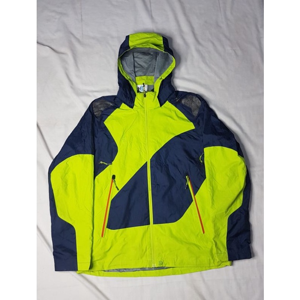 JAKET GUNUNG FUZZO SPORT OUTDOOR
